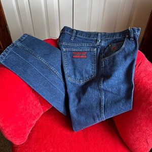Men’s Wrangler Jeans, 20X No. 22, relaxed fit, 34x34.